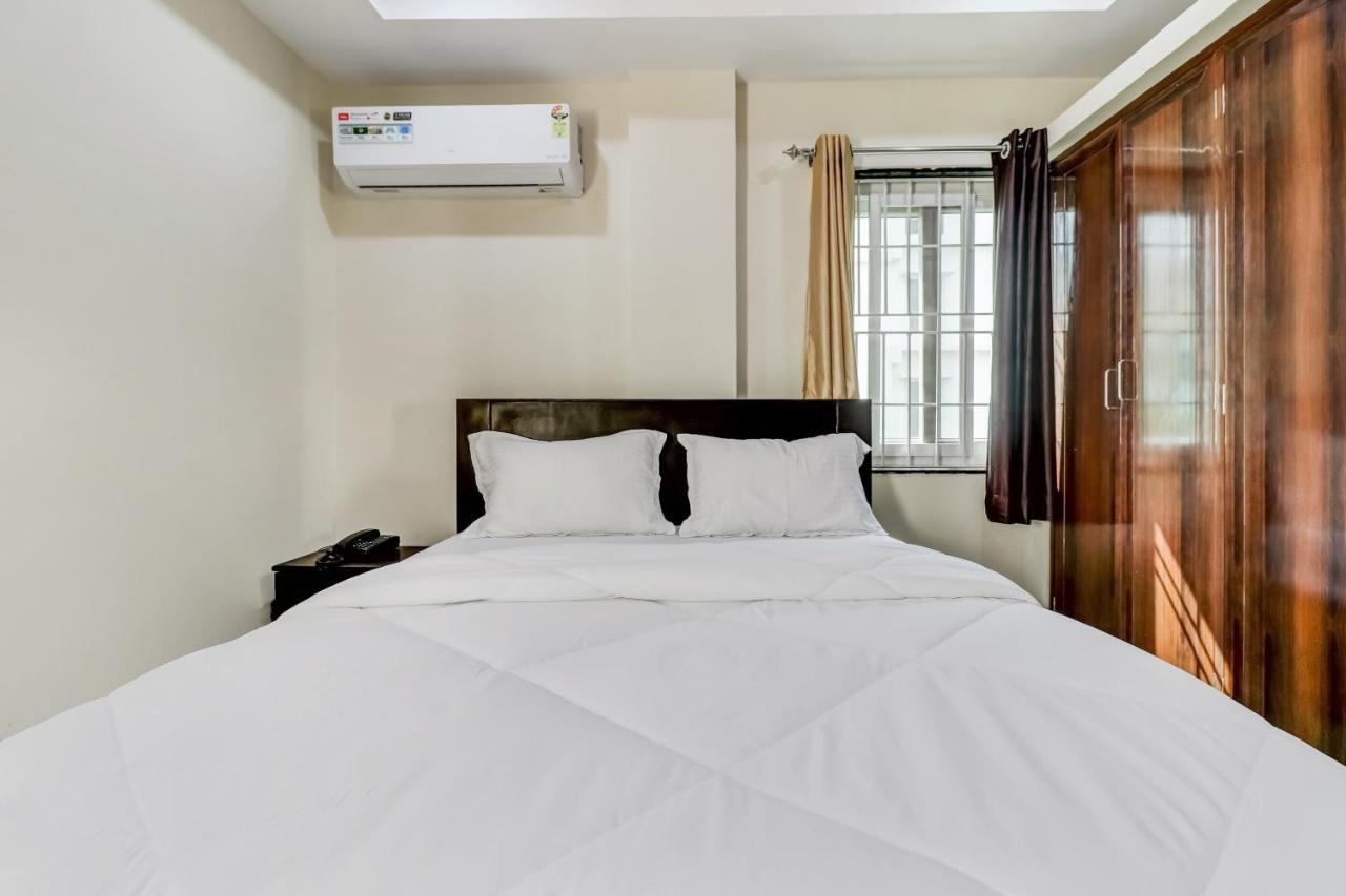 Oyo Sri Singampalli Residency Raspari Palao Exterior foto