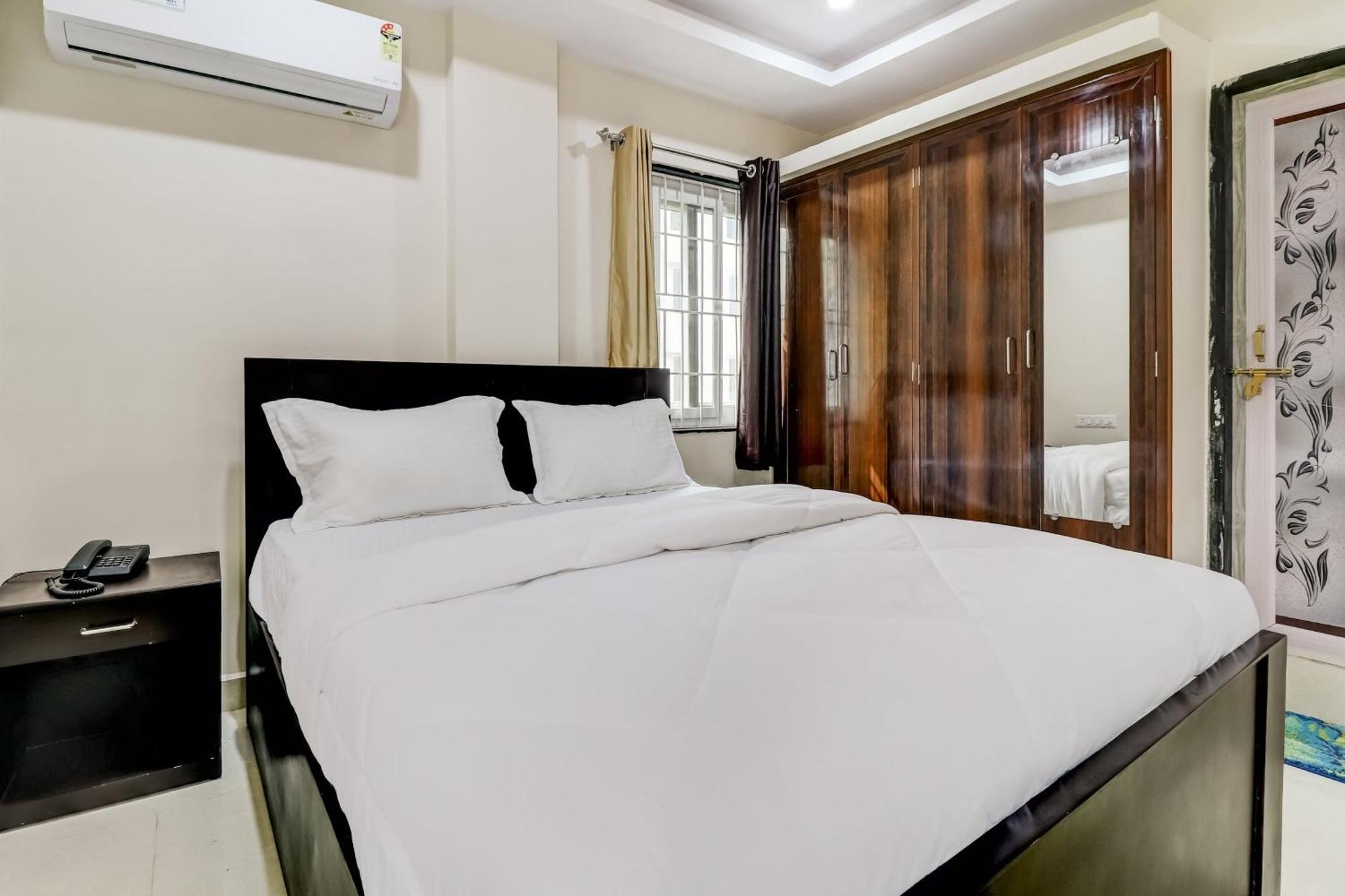 Oyo Sri Singampalli Residency Raspari Palao Exterior foto